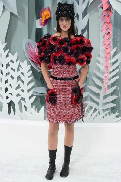 Look 38